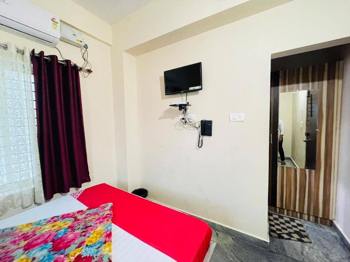 מלון מייזור Crown Residency מראה חיצוני תמונה